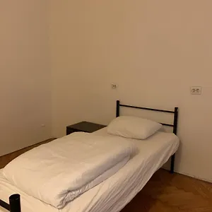  Hostel To Be Polska