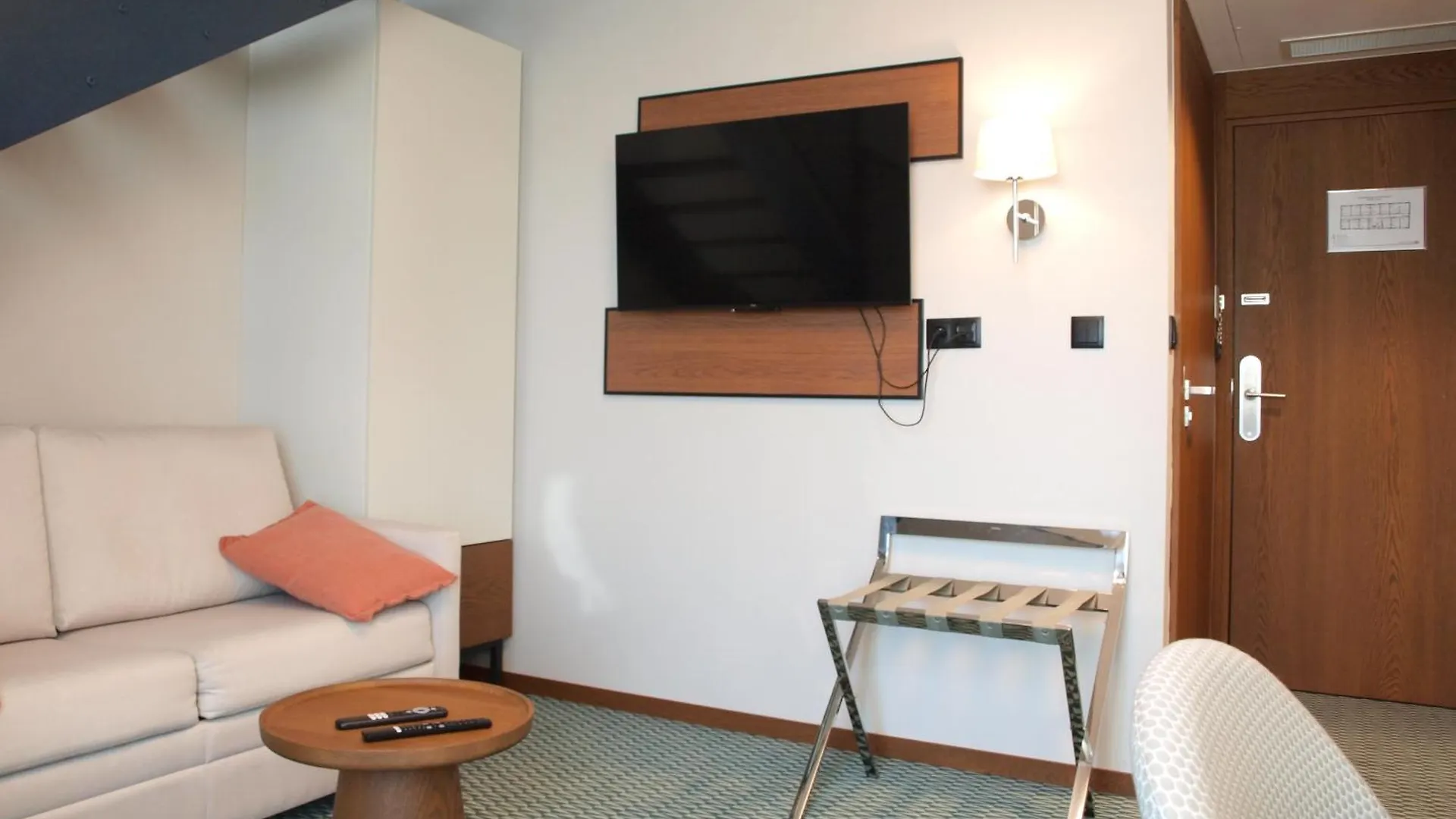 Aparthotel Gvarna Apartamenty Breslavia